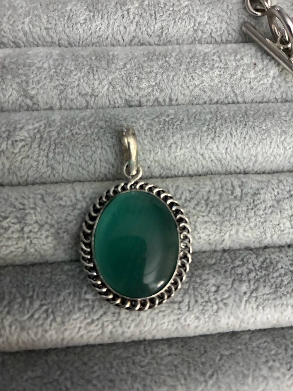 S925 Green Oval Gemstone Silver Pendant - Women Jewelry